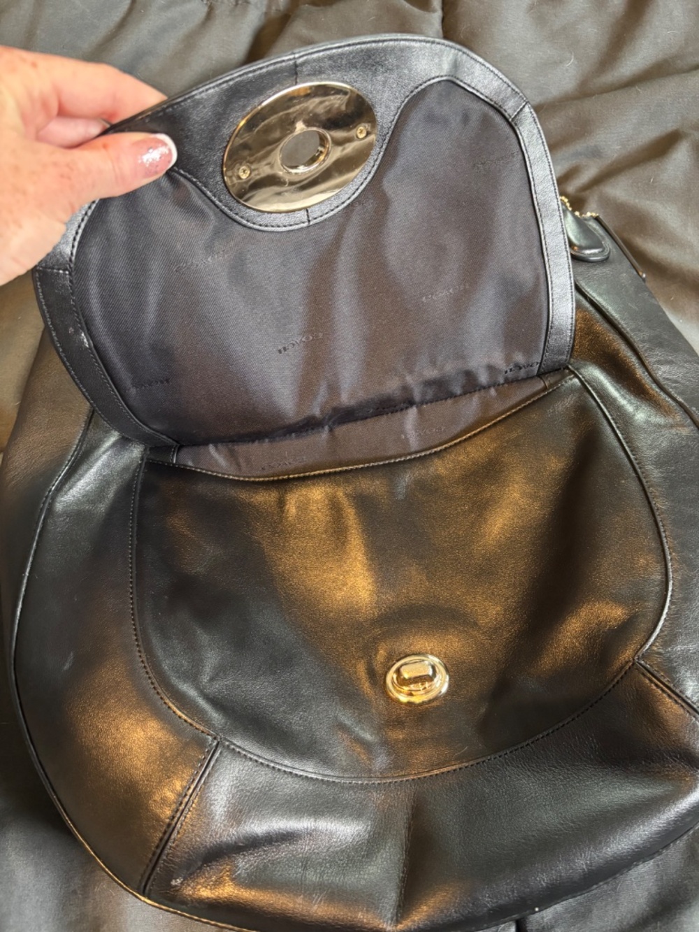Coach shoulder bag - Picture 6 of 9